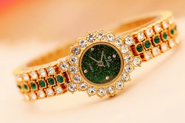 BS 1580 Elegance | Diamond-Accent Ladies' Bracelet Watch
